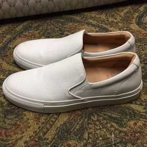Greats Brooklyn White Leather Perforated Size 8 Italian 38 Sneaker Slip Ons